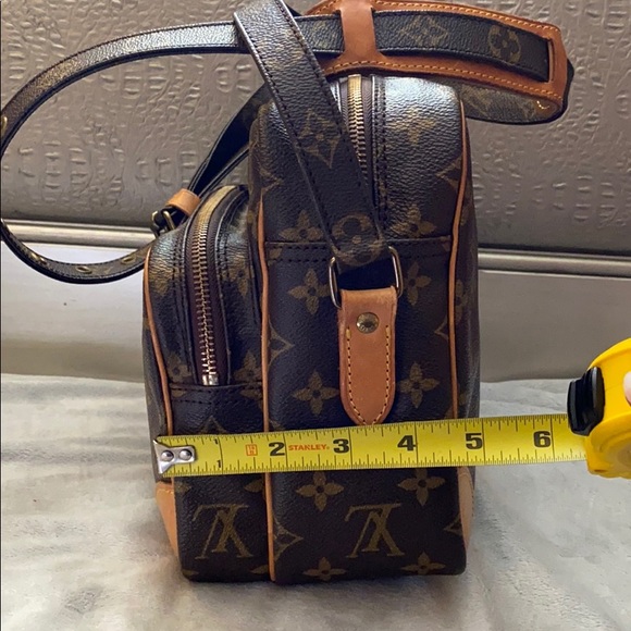 Louis Vuitton Nile - Picture 11 of 16